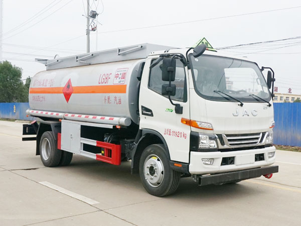 炎帝牌SZD5121GJYHF6加油車